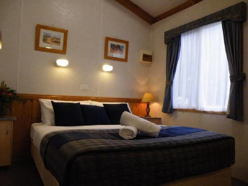 Lake Hamilton Motor Village And Caravan Park Экстерьер фото