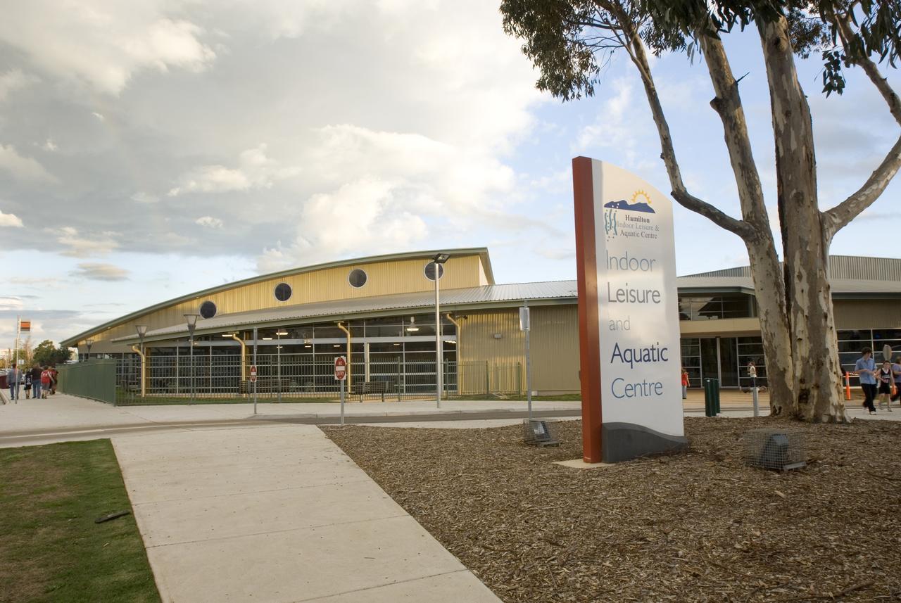 Lake Hamilton Motor Village And Caravan Park Экстерьер фото